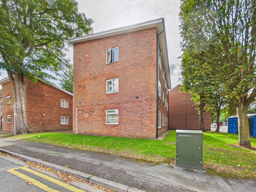 Apartment in Lincoln - View 2
