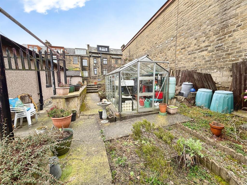 Additional image 19 of Bartle Place, Bradford, BD7 4PX