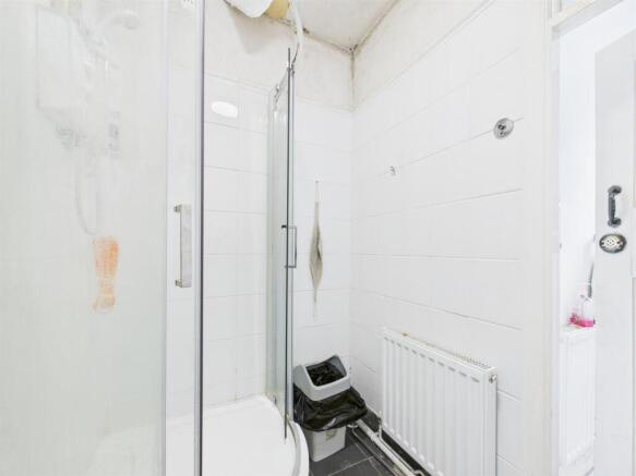 Communal Shower Room