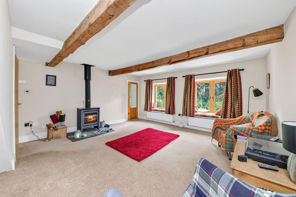 House in Oldham - View 3