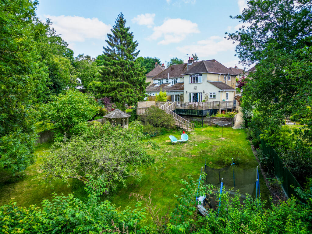 Main image of property: Olivers Close, Potten End, Berkhamsted