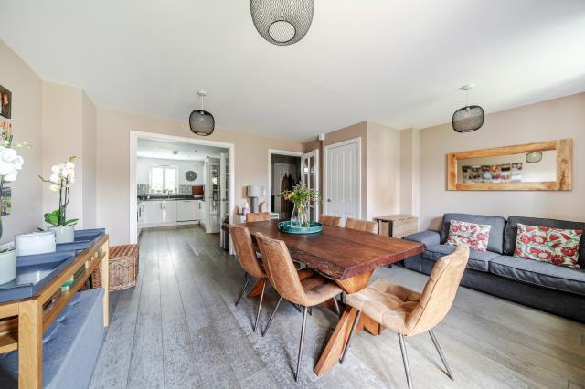 House in Newbury, Greenham - View 2