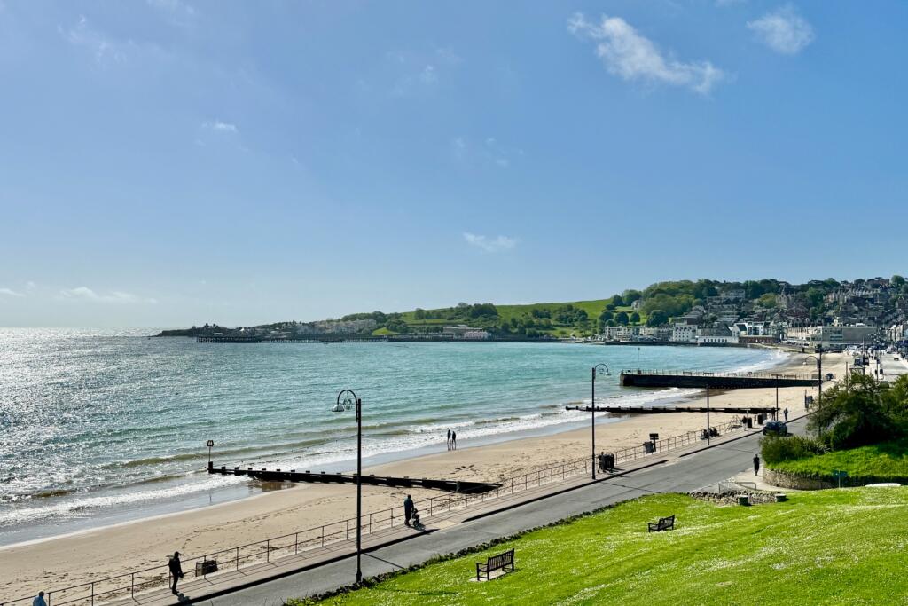 Apartment in Swanage, Dorset - View 2