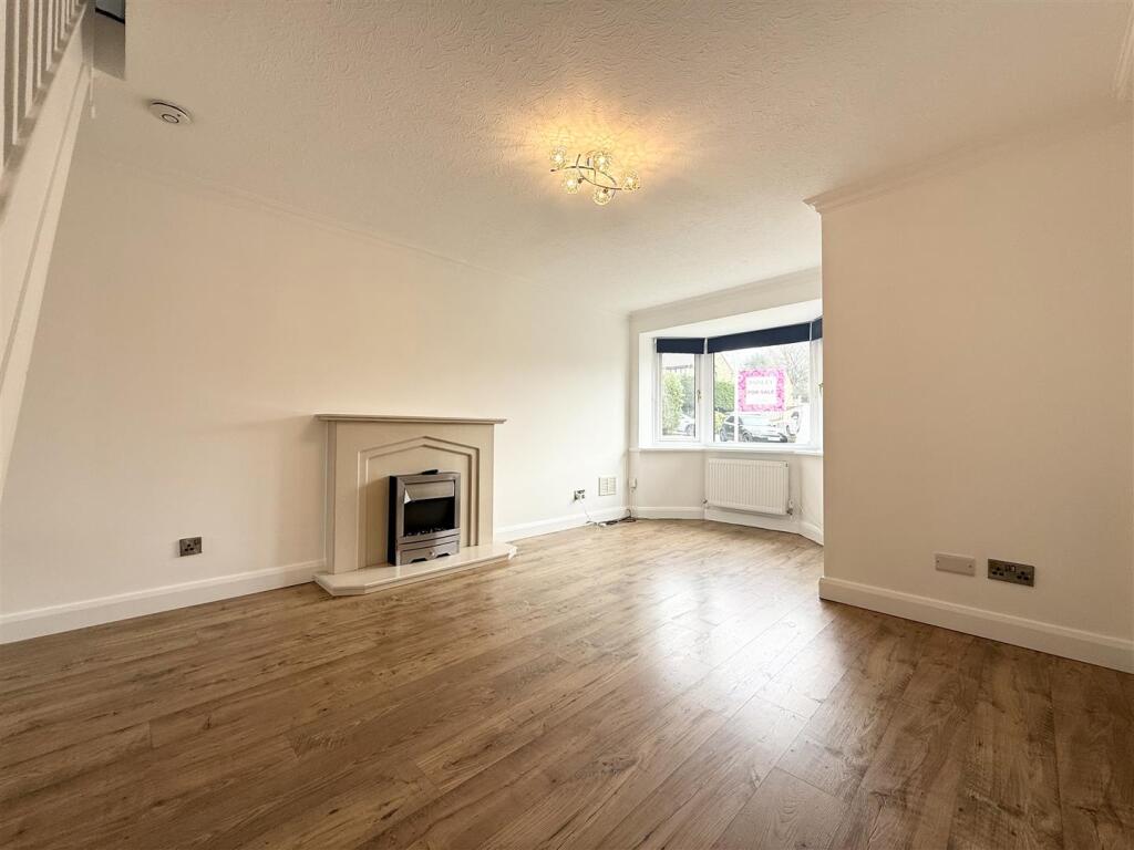 Elder Mews, Shelley, Huddersfield, HD8 8JU photo 4