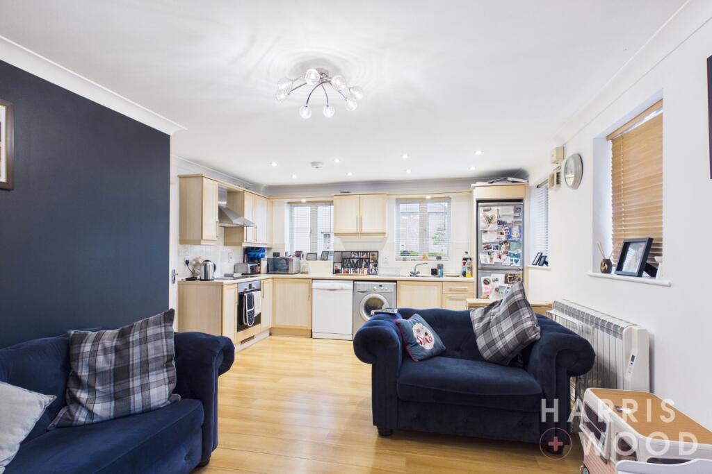 Apartment in Chelmsford - View 5