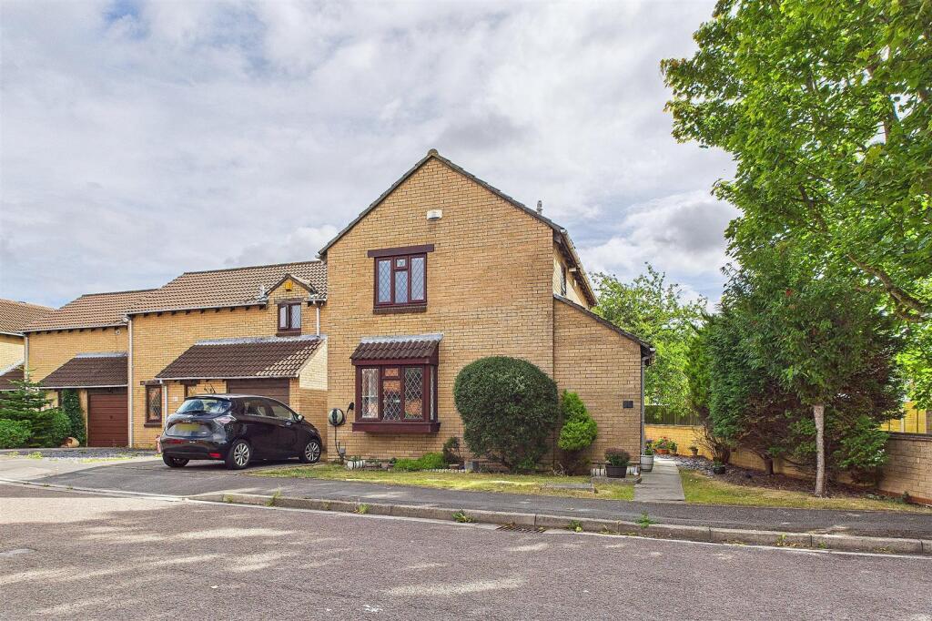 Main image of property: Popular residential location in Clevedon