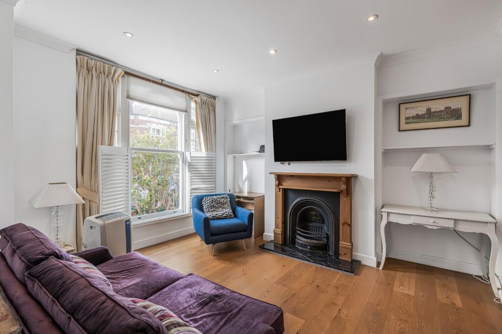 Main image of property: 65A Quarrendon Street, Fulham, London, SW6