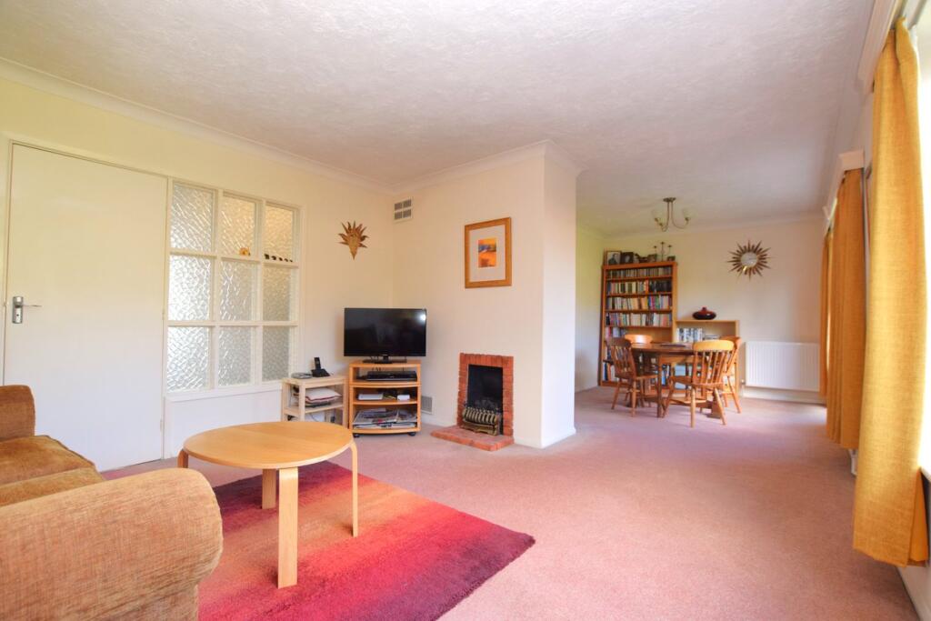 Mountnessing Road, Billericay, CM12 photo 3