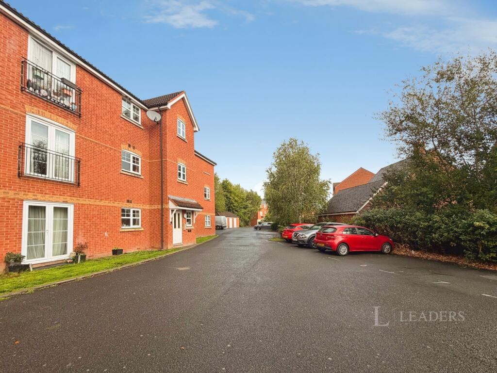 Design Close, Bromsgrove, Worcestershire, B60