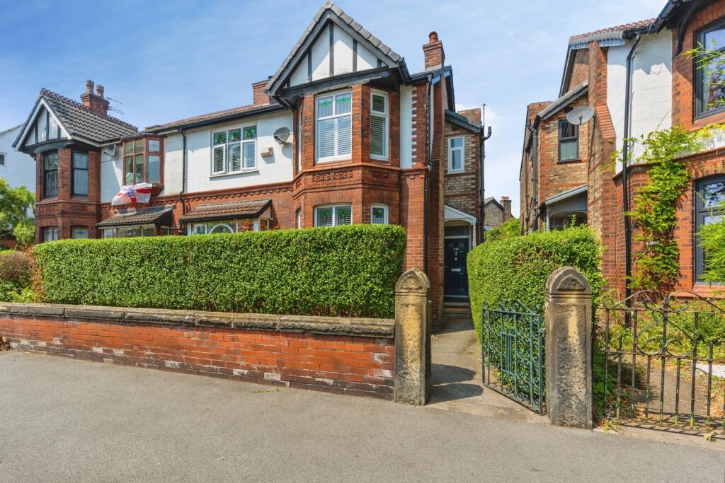 Main image of property: Upper Chorlton Road, Old Trafford, Manchester, M16