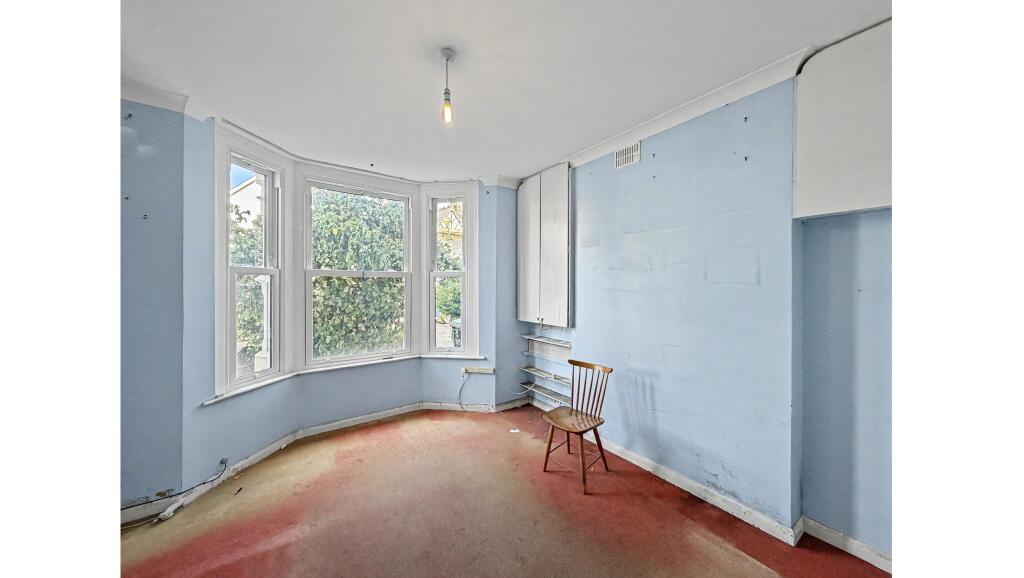 Apartment in London - View 2