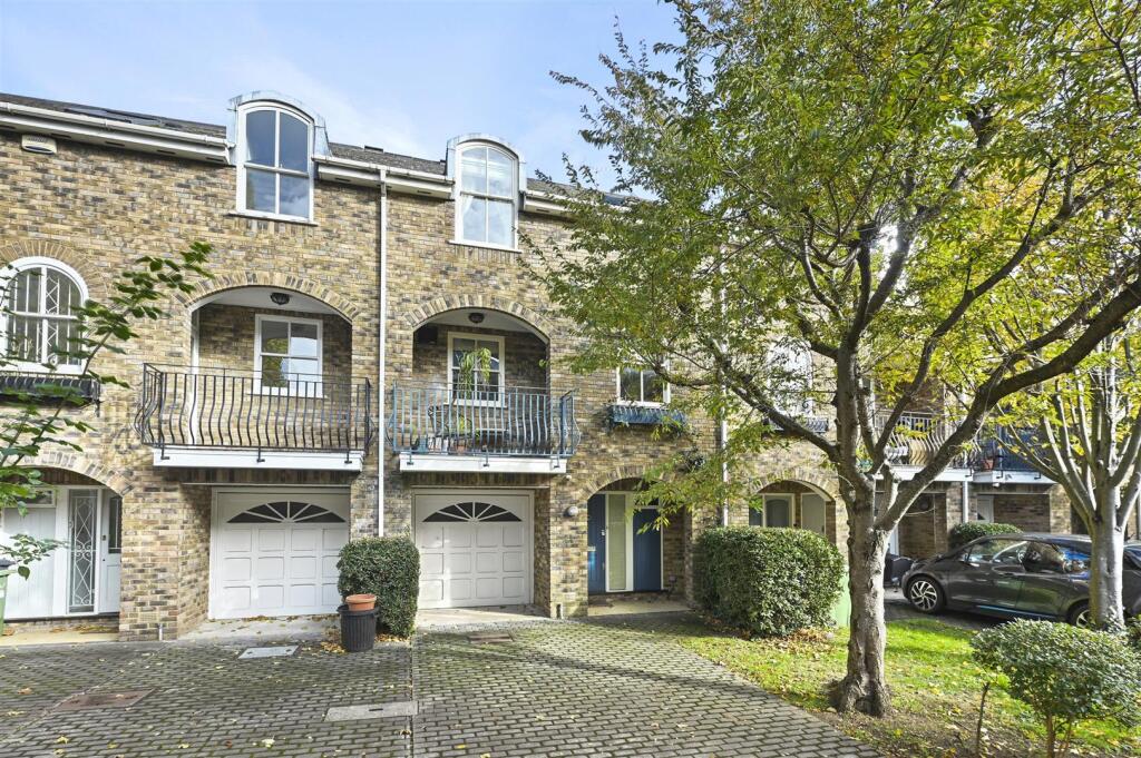 Main image of property: Oxford Gate, Brook Green, London W6