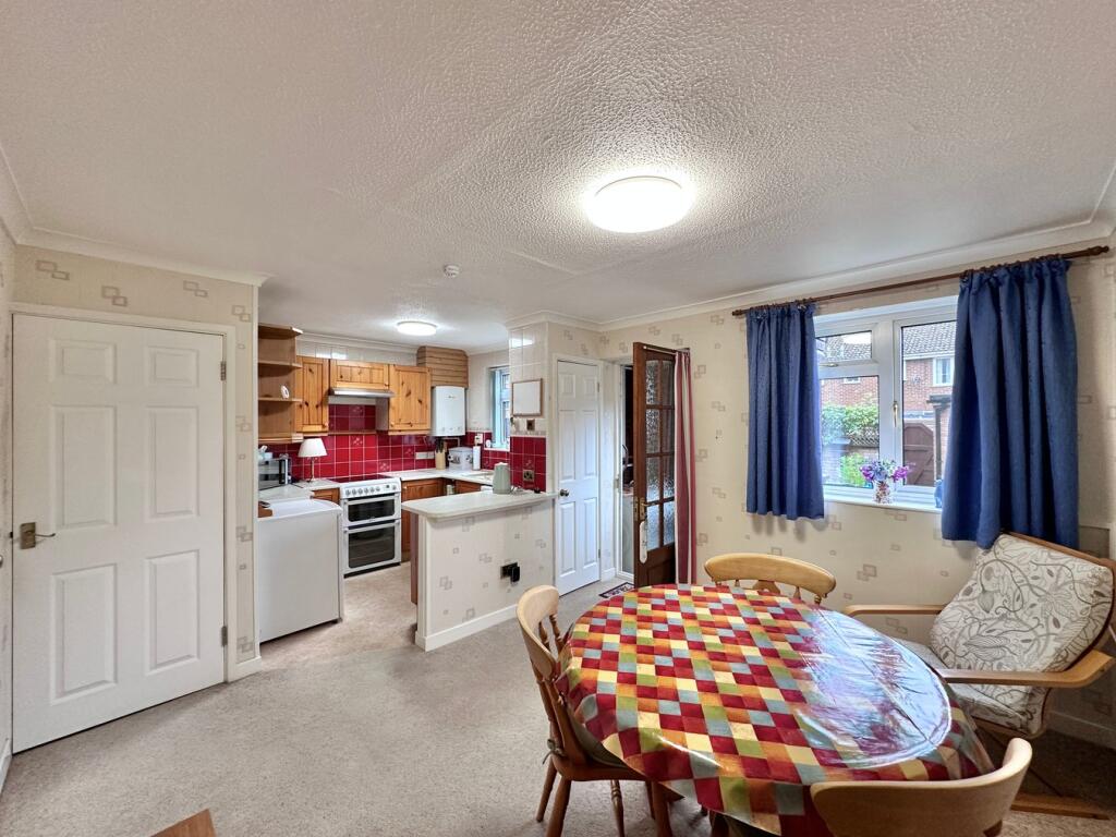Belle Orchard Close, Ledbury, HR8 photo 2