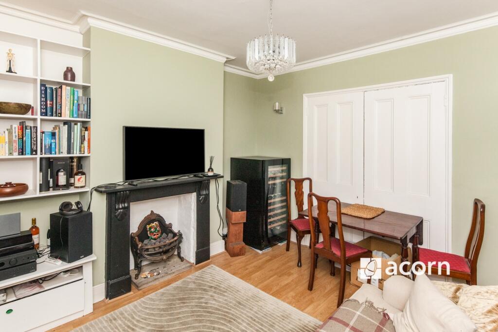 Apartment in London - View 2