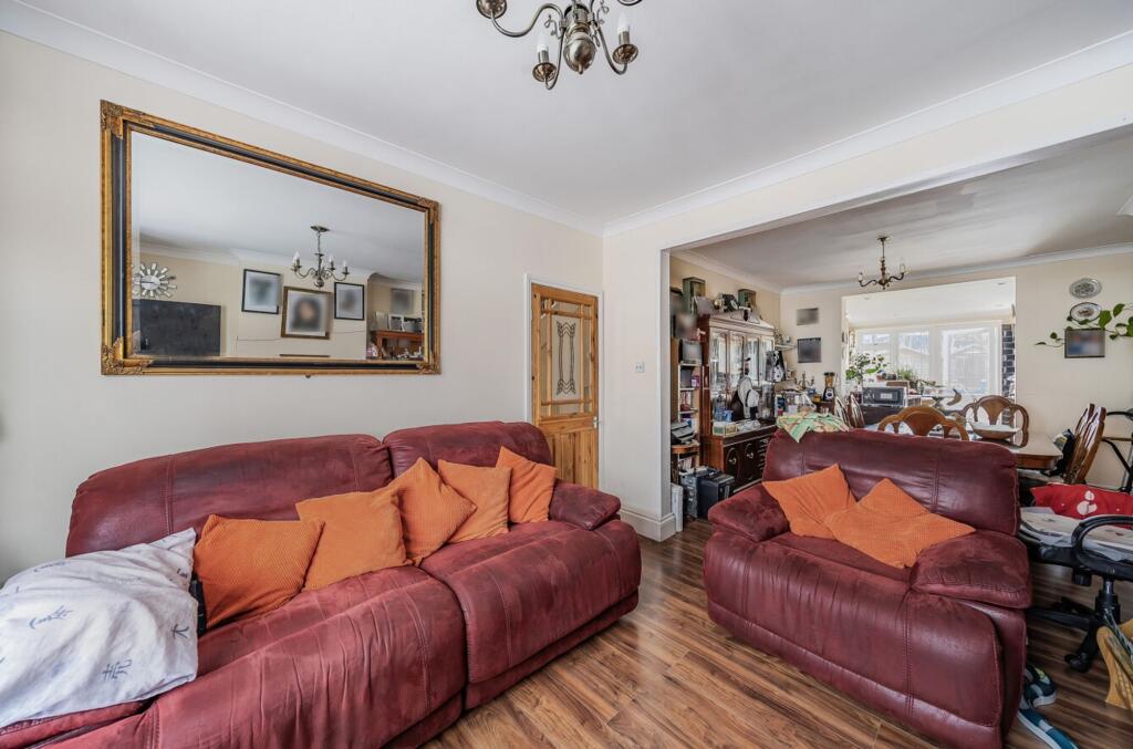 Rogers Road, London, SW17 photo 3