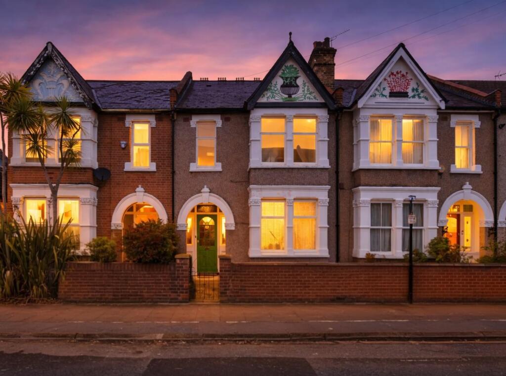 Main image of property: Drayton Bridge Road, Ealing