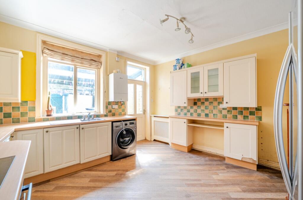 Main image of property: Sykes Grove, Harrogate HG1 2DB