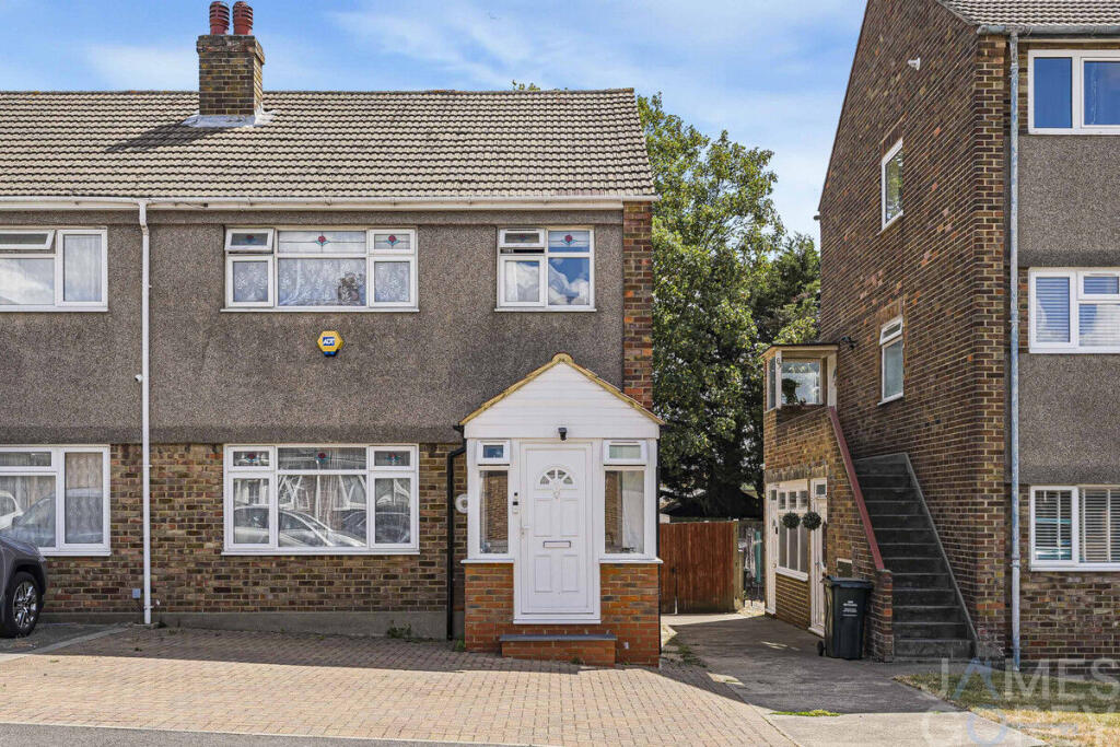 Main image of property: Weardale Avenue, Dartford, DA2 6LF
