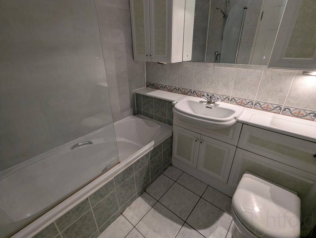 Apartment in Hove, Brighton and Hove - More