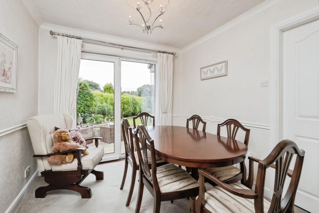 Chelmer Close, Westhoughton, Bolton, Greater Manchester, BL5 photo 4