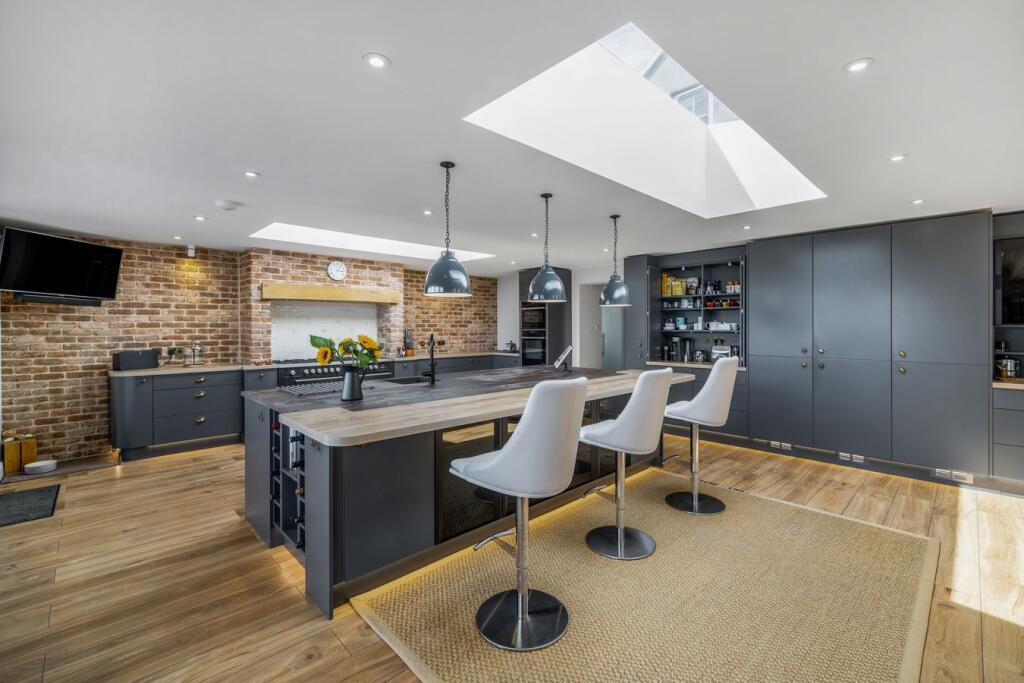 House in Peterborough - View 3