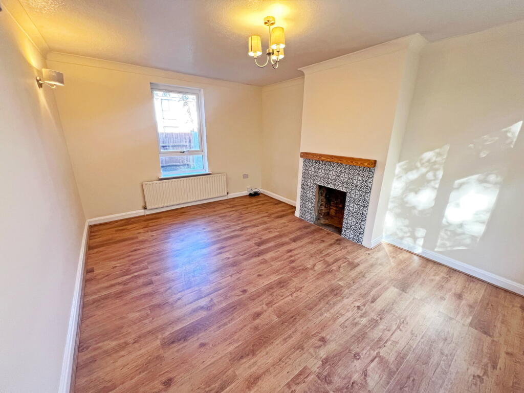 Saffron Lane, Leicester, Leicestershire, LE2 7NA photo 2