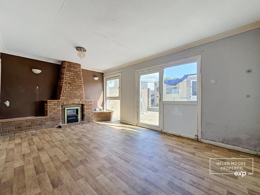 House in Plymouth - View 3
