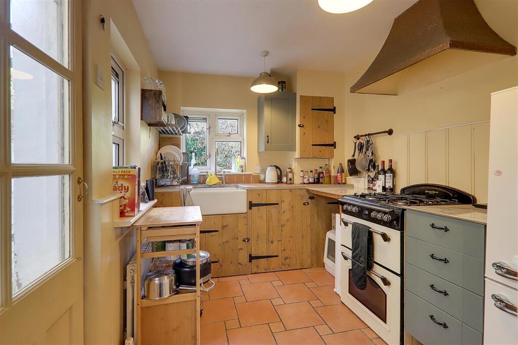 House in Brighton - View 5