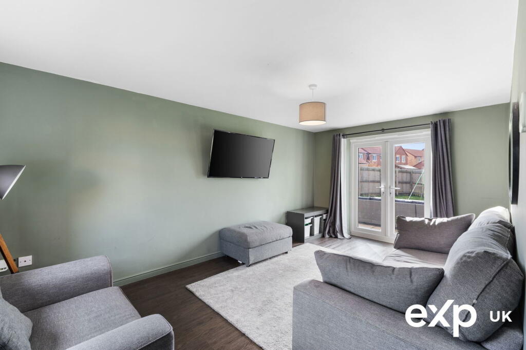 Parkgate Close, Ollerton, NG22 9XP photo 4