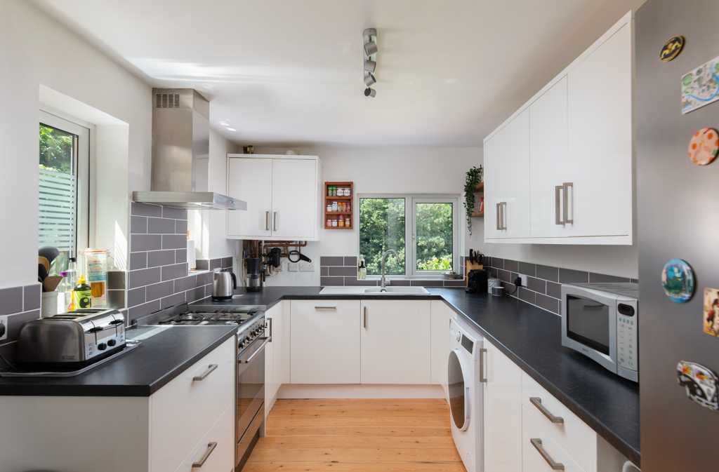 Coronation Avenue, Southdown, Bath, Bath And North East Somerset photo 4