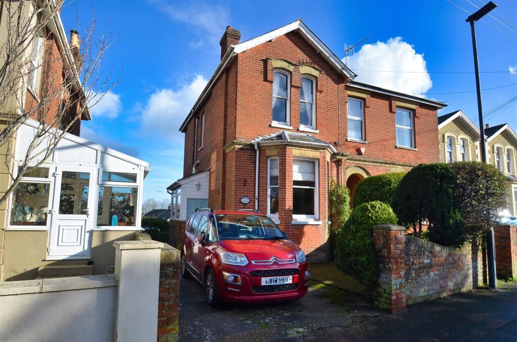 Main image of property: ASHEY, RYDE