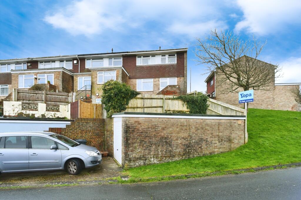 House in Brighton - View 3