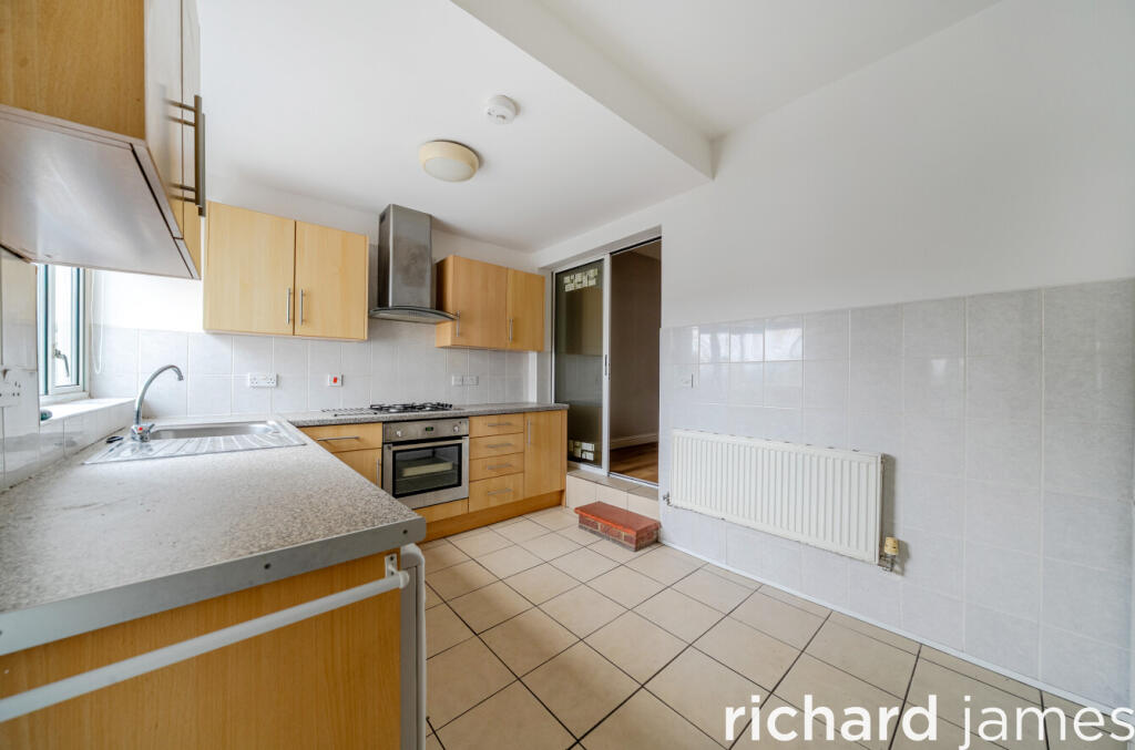 House in Swindon - View 2