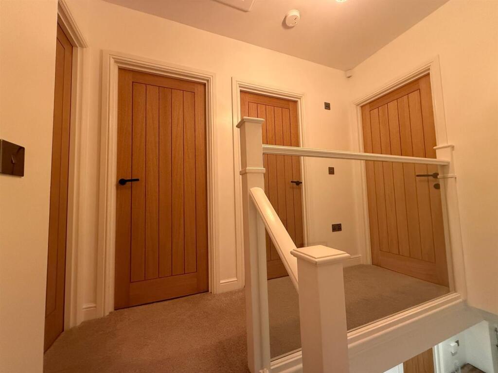 Additional image 17 of Manor Row, Low Moor, Bradford