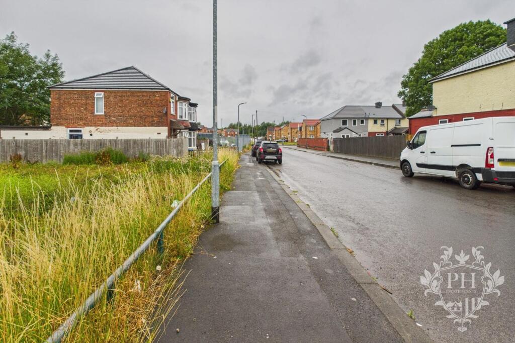Springfield Road, middlesbrough photo 5