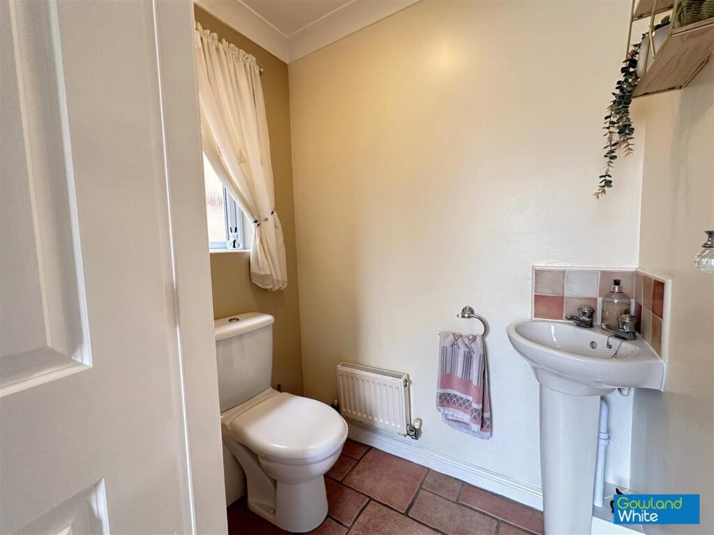 Grenadier Close, Bramley Green, TS18 4QJ – další