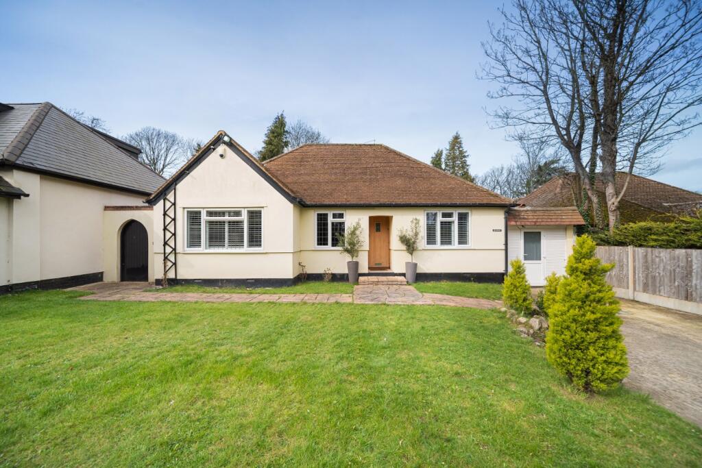 Main image of property: New Barn Road, Longfield, Kent, DA3