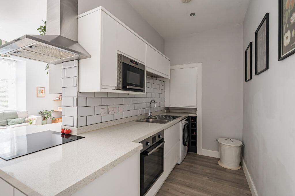 Apartment in Edinburgh - View 5