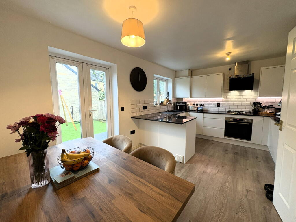 House in Plymouth - View 5