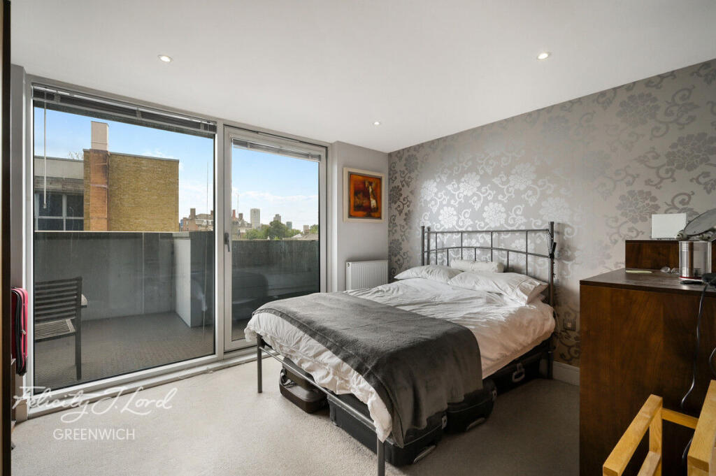 Apartment in London, Royal Borough of Greenwich - More