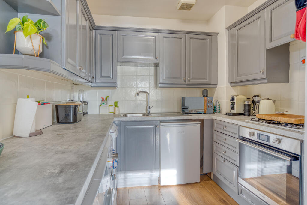 Additional image 5 of Waverley Road, St. Albans, Hertfordshire