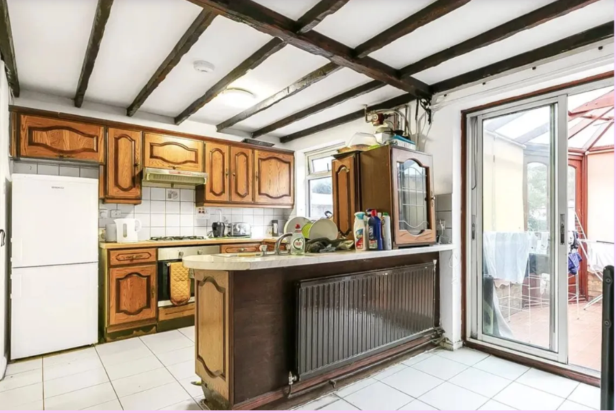 Moorlands Avenue, Mill Hill, London NW7 photo 4