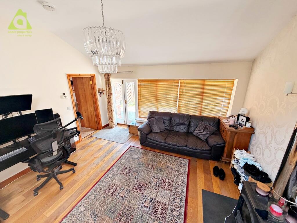 House in Shrewsbury - View 3