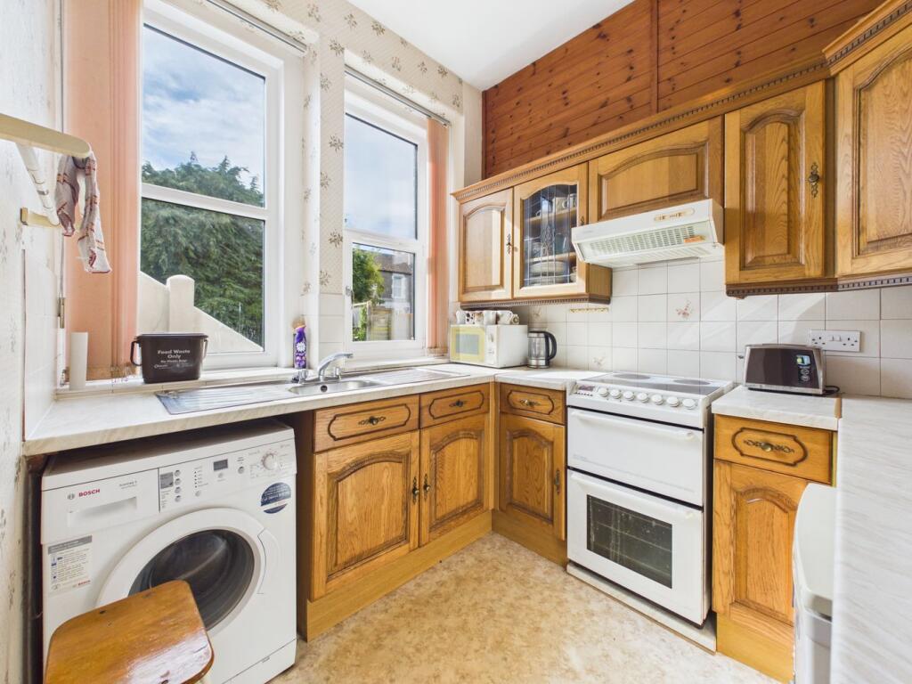 Apartment in Bristol - View 4