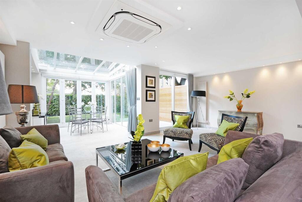 Main image of property: Court Close, St. Johns Wood Park, London