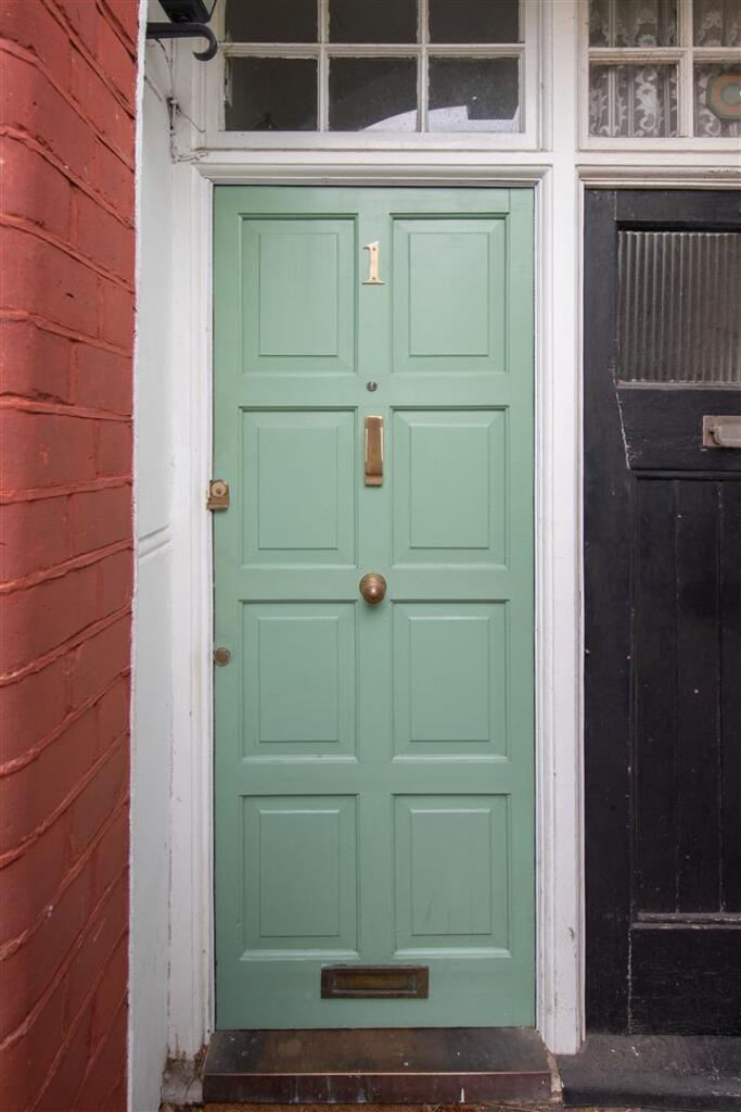 Apartment in London - More