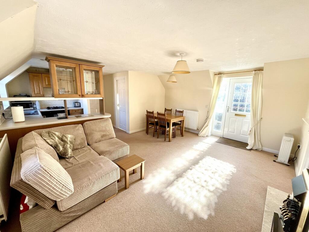 Kingfisher Way, Loughborough, LE11 photo 2