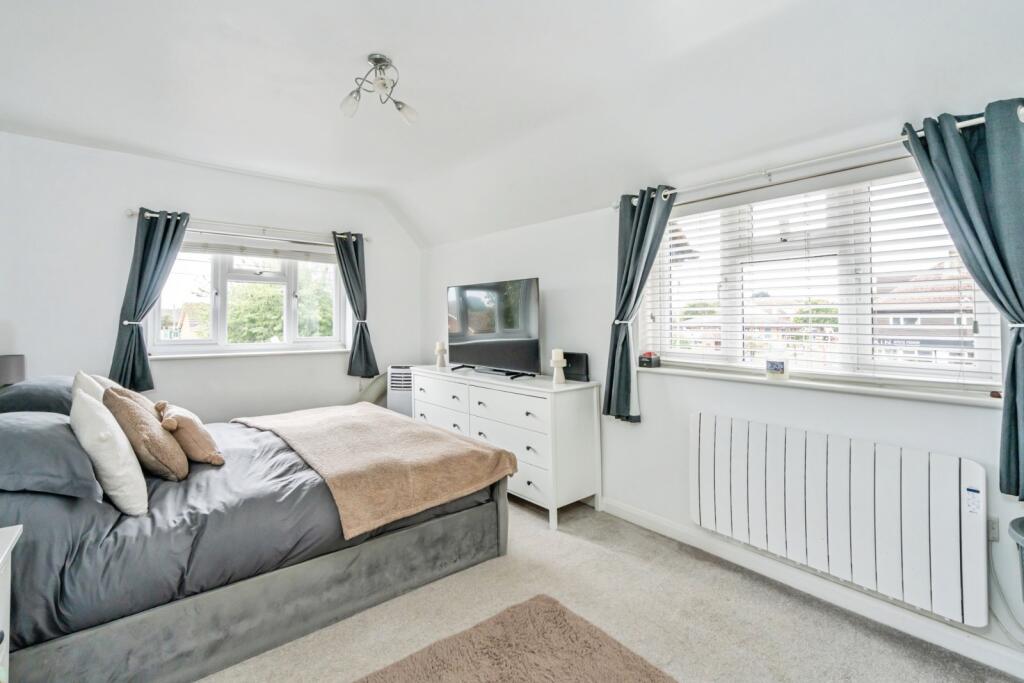 Apartment in Portsmouth - More