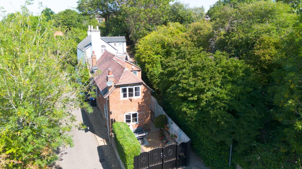 Main image of property: Rock Mill Lane, Leamington Spa