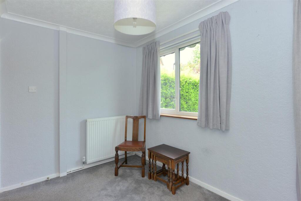 Stapleton Road, Meole Brace, Shrewsbury photo 4